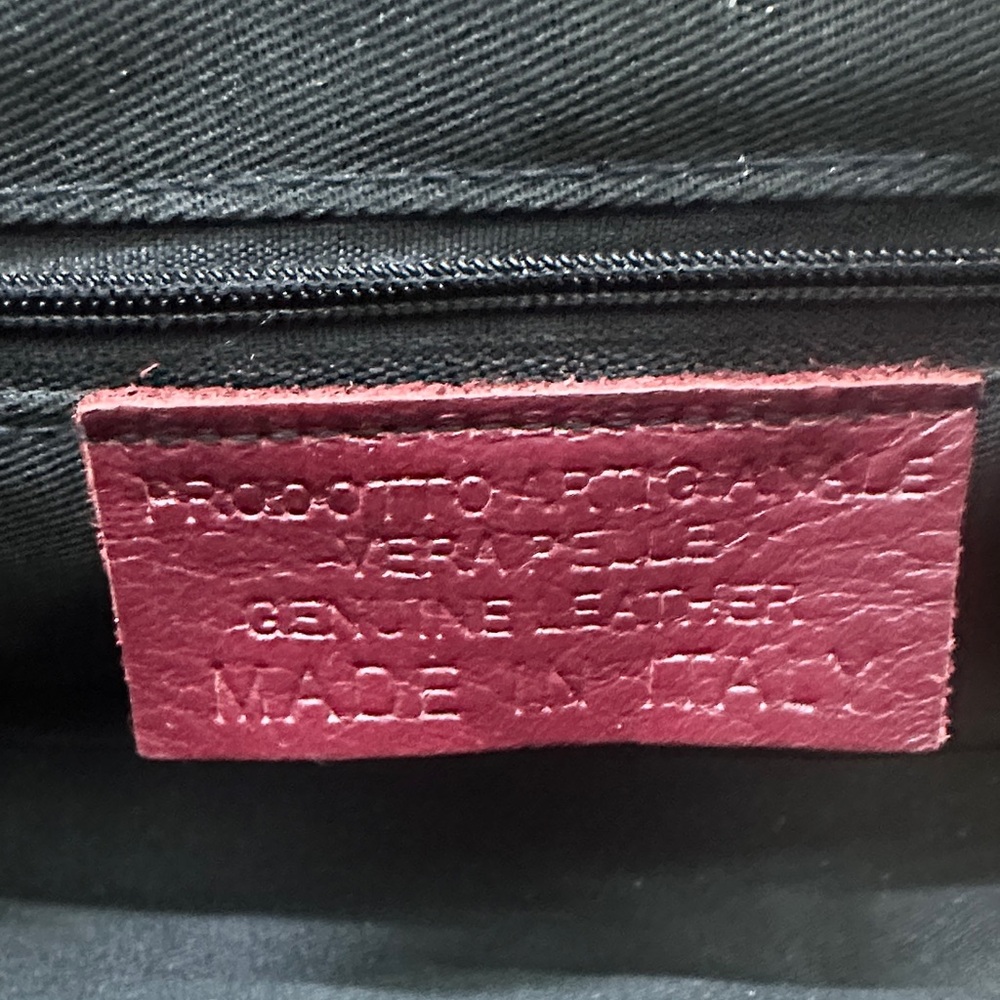 Made in Italy Elegant Burgundy Quilted Chain Bag Turn-lock - Picture 11 of 15